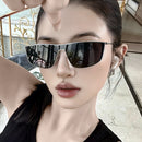 Metal old money style one-body sunglasses 2025 new sunglasses round face slimming high-end Korean sunglasses